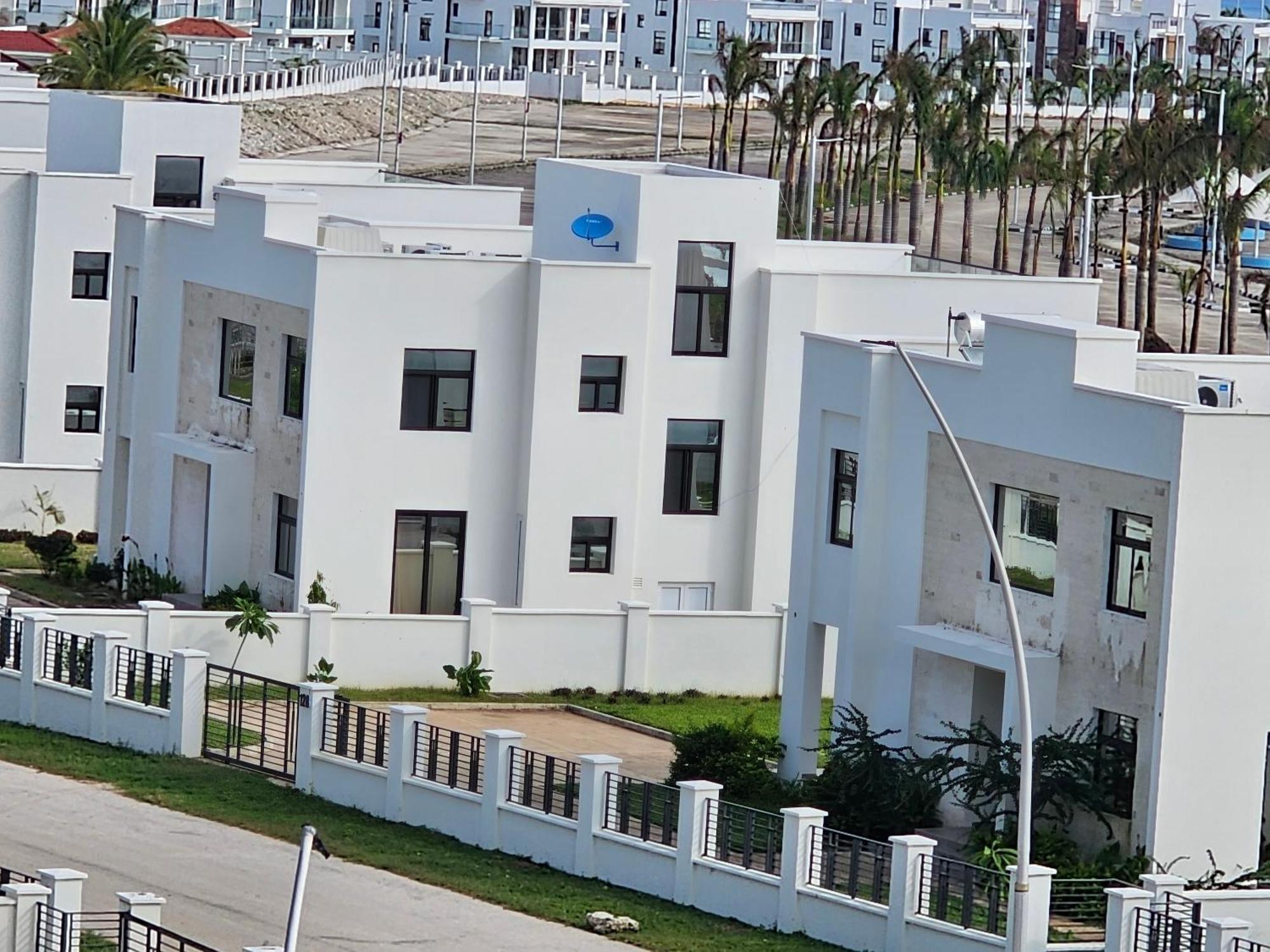 Вілла Luxury On Sea View *