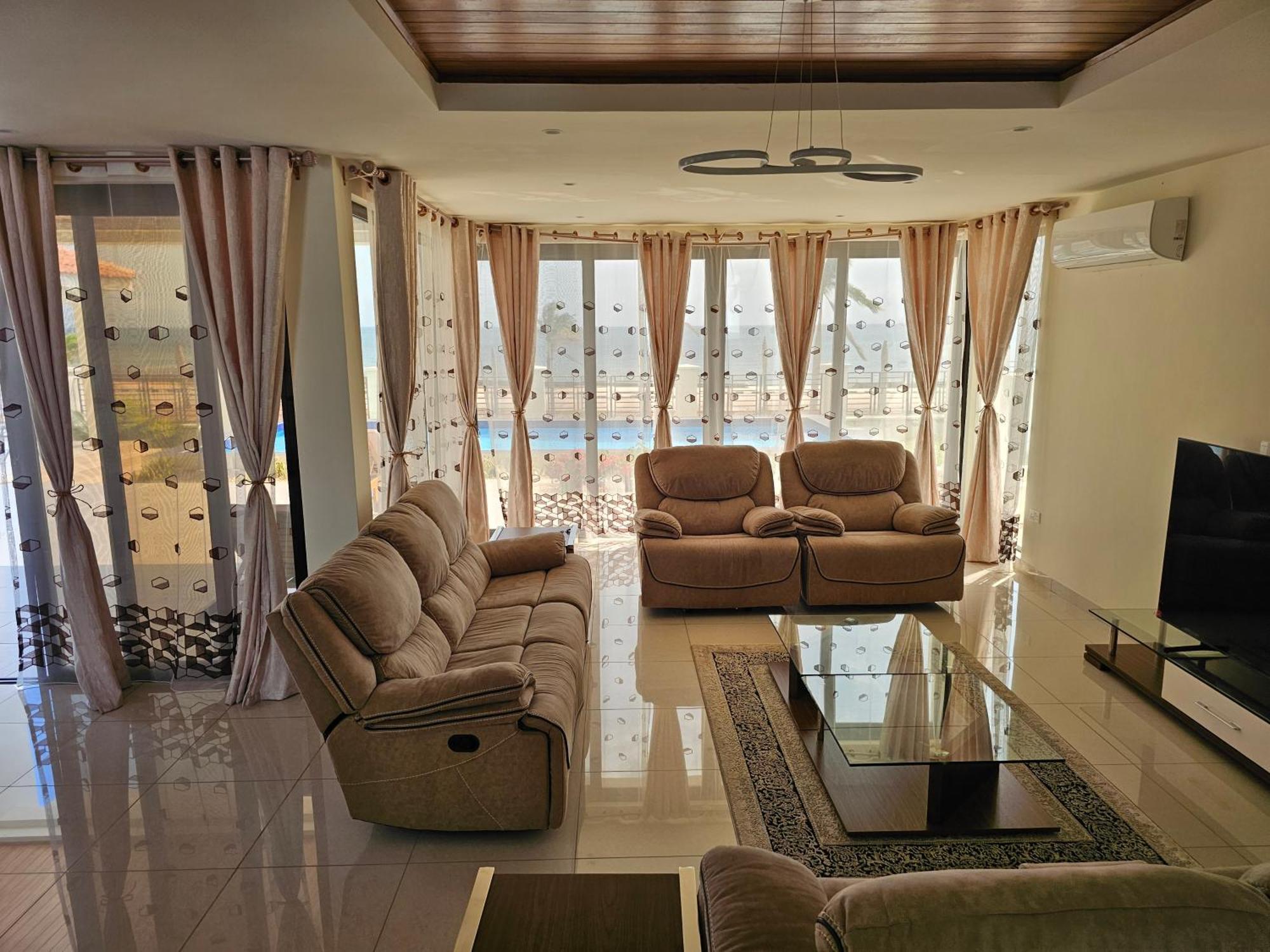 Вілла Luxury On Sea View Fumba