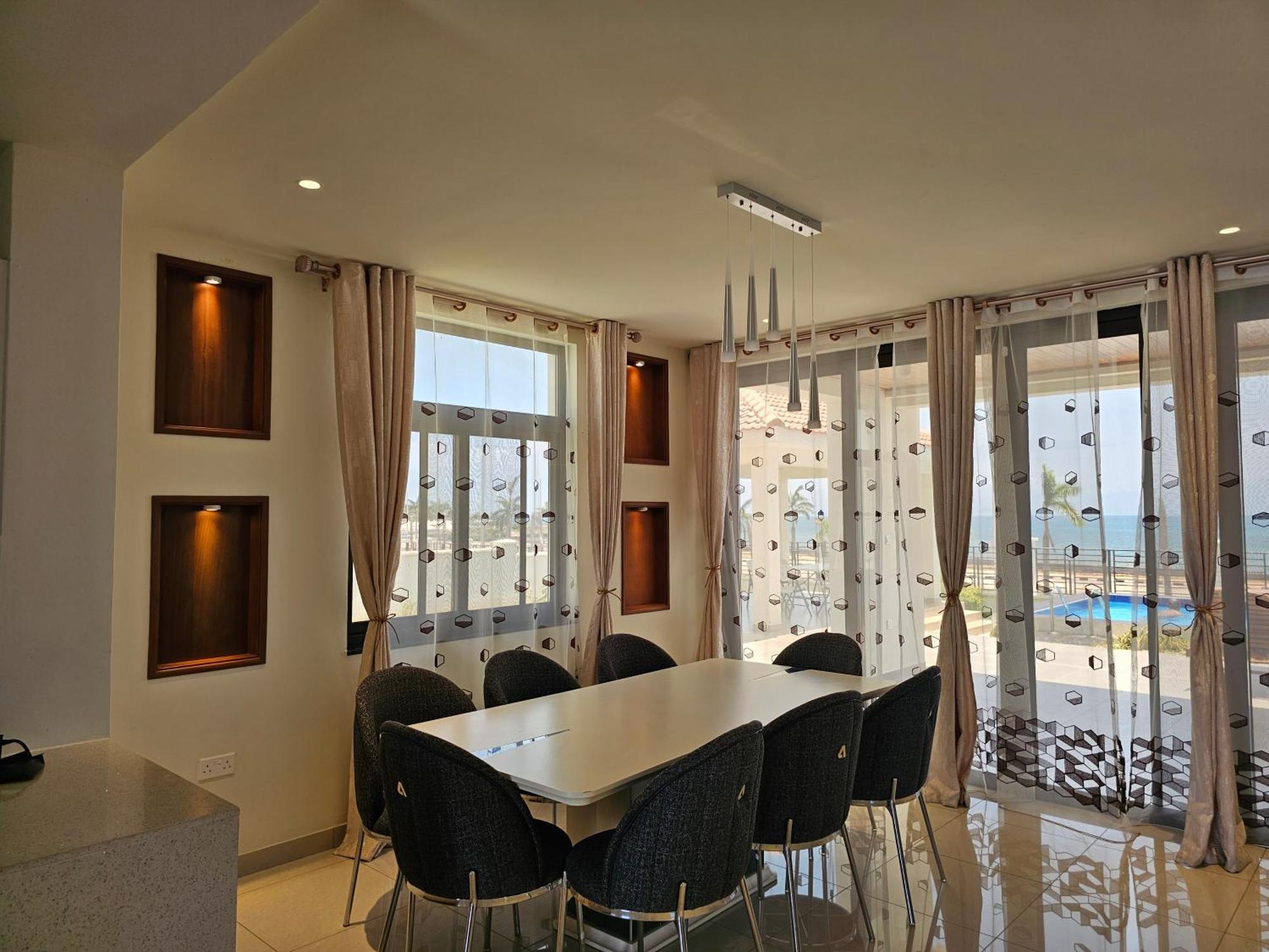 Luxury On Sea View Вілла