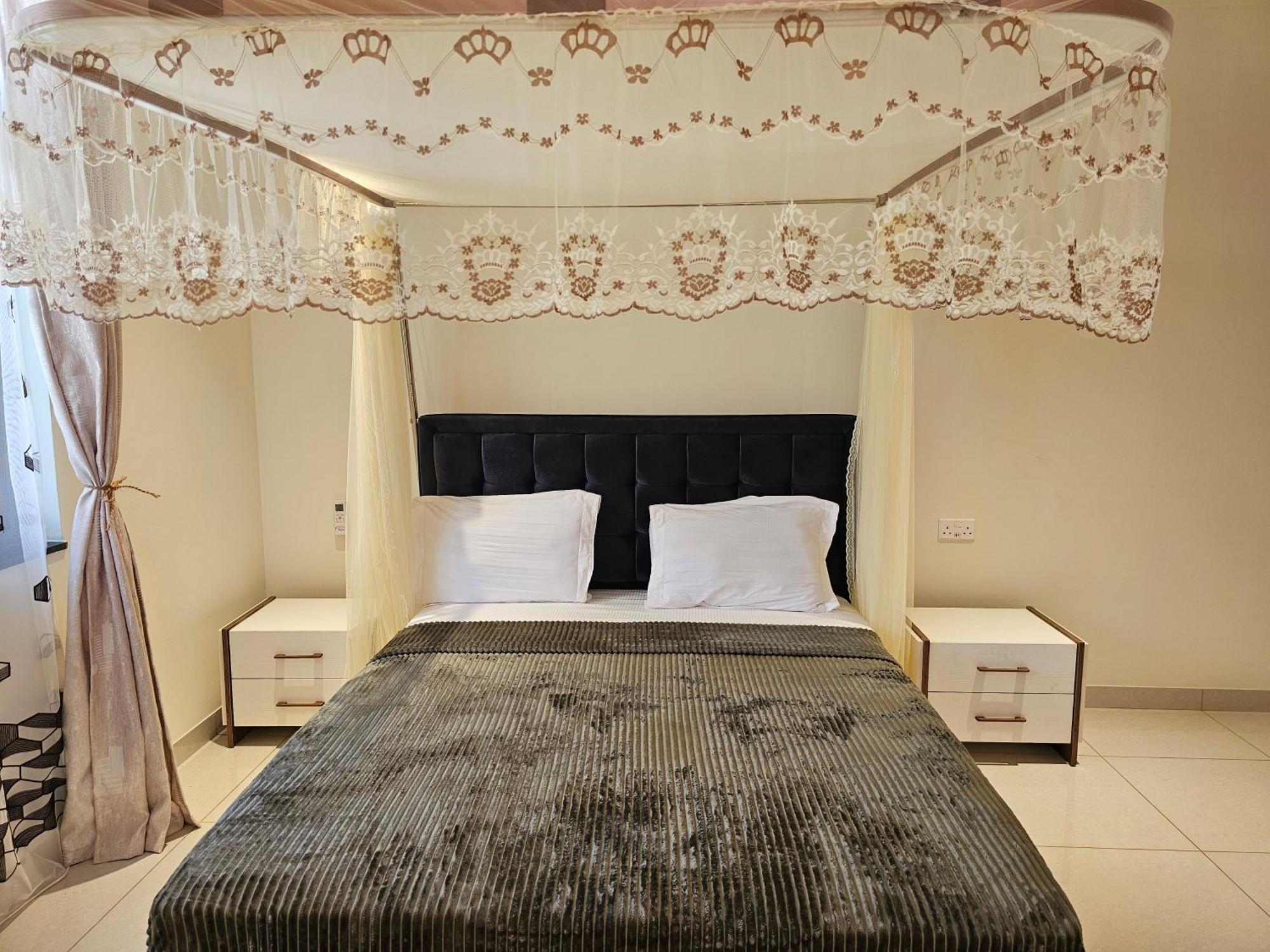 Вілла Luxury On Sea View